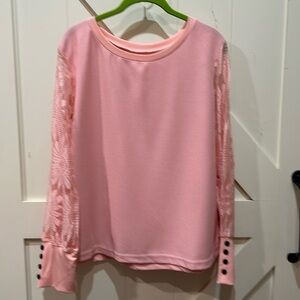 NWOT beautiful pink floral lace top with button accents on sleeves. Size xl